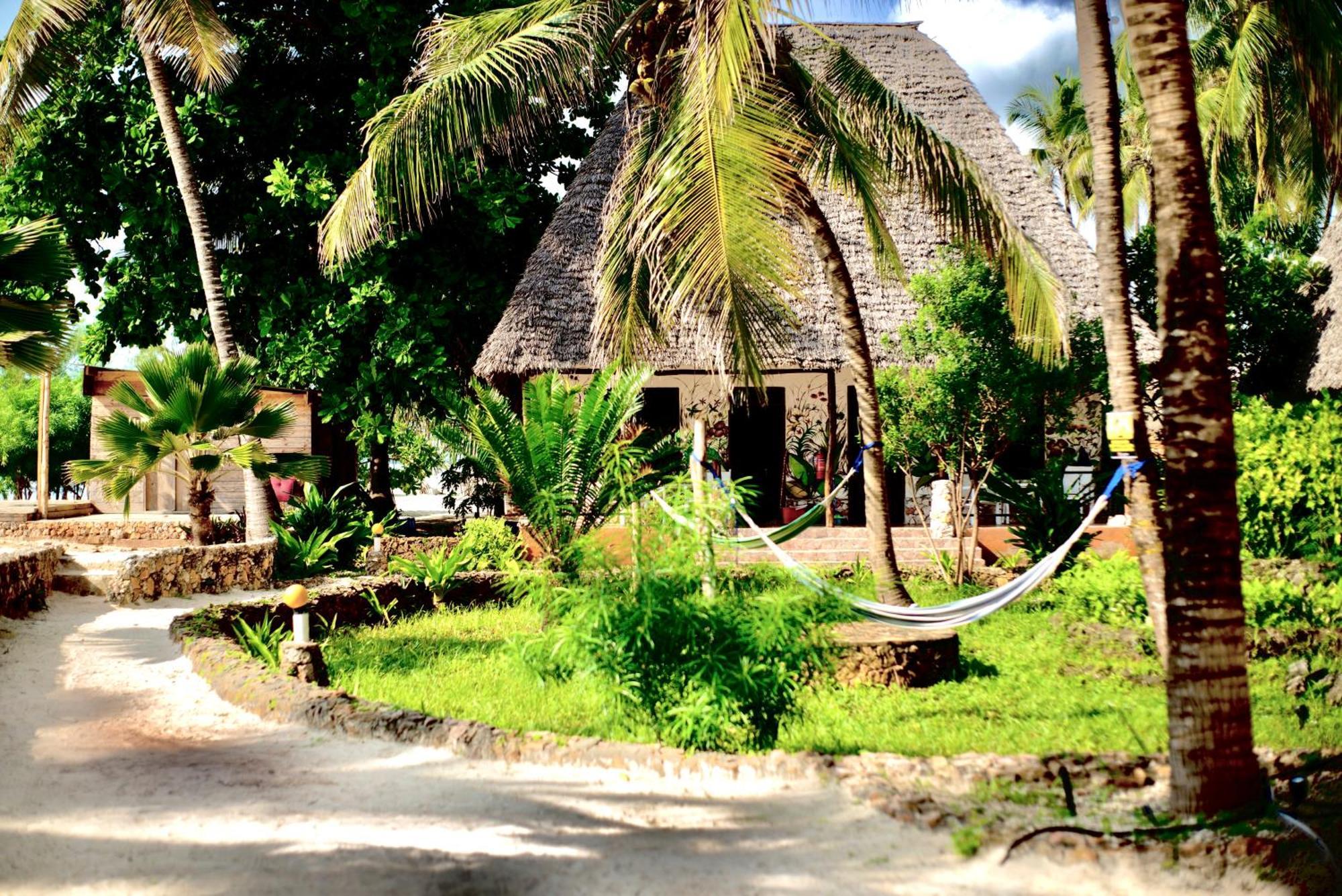 Mambo Ocean Resort Pwani Mchangani Exterior photo