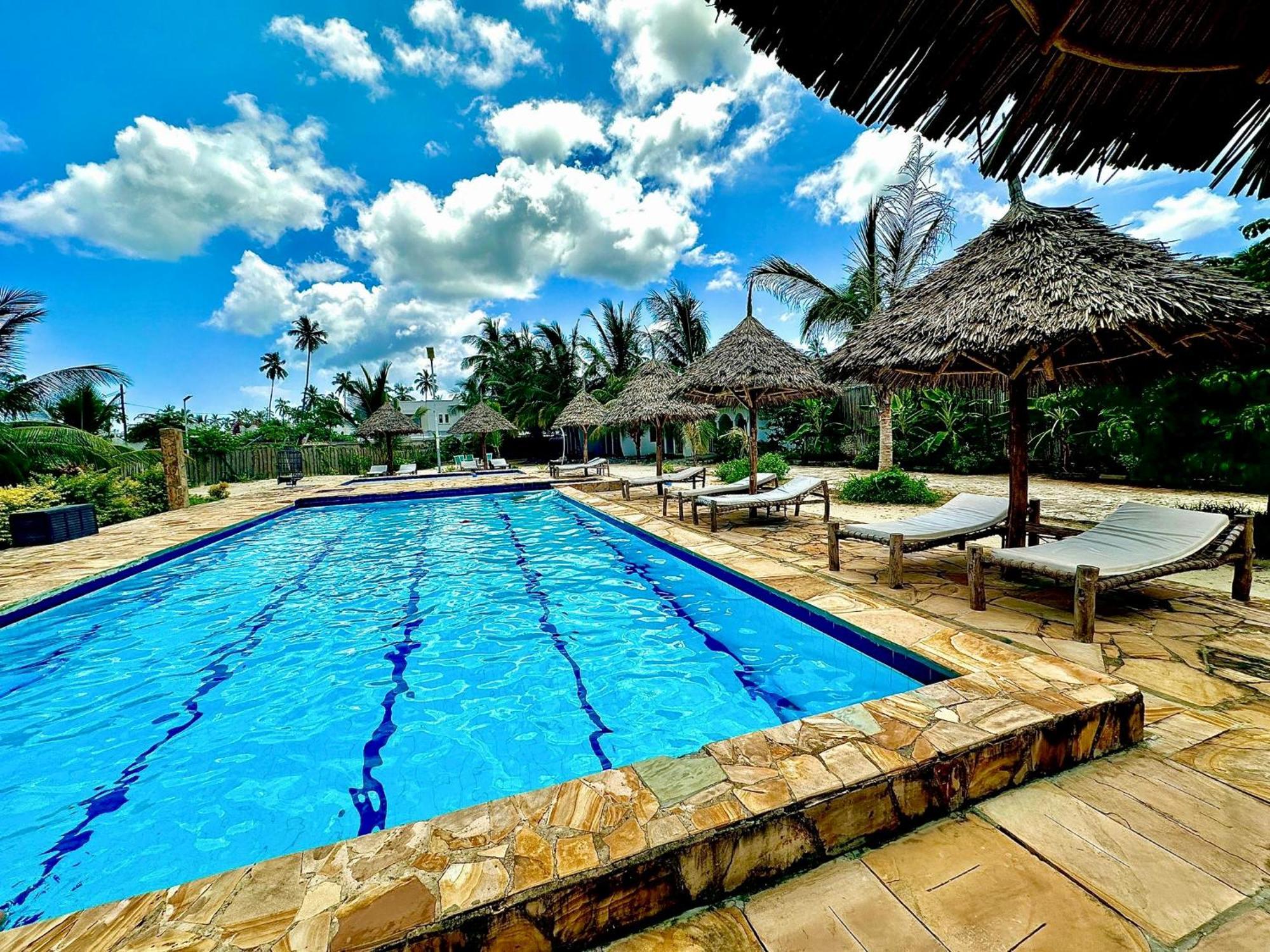 Mambo Ocean Resort Pwani Mchangani Exterior photo